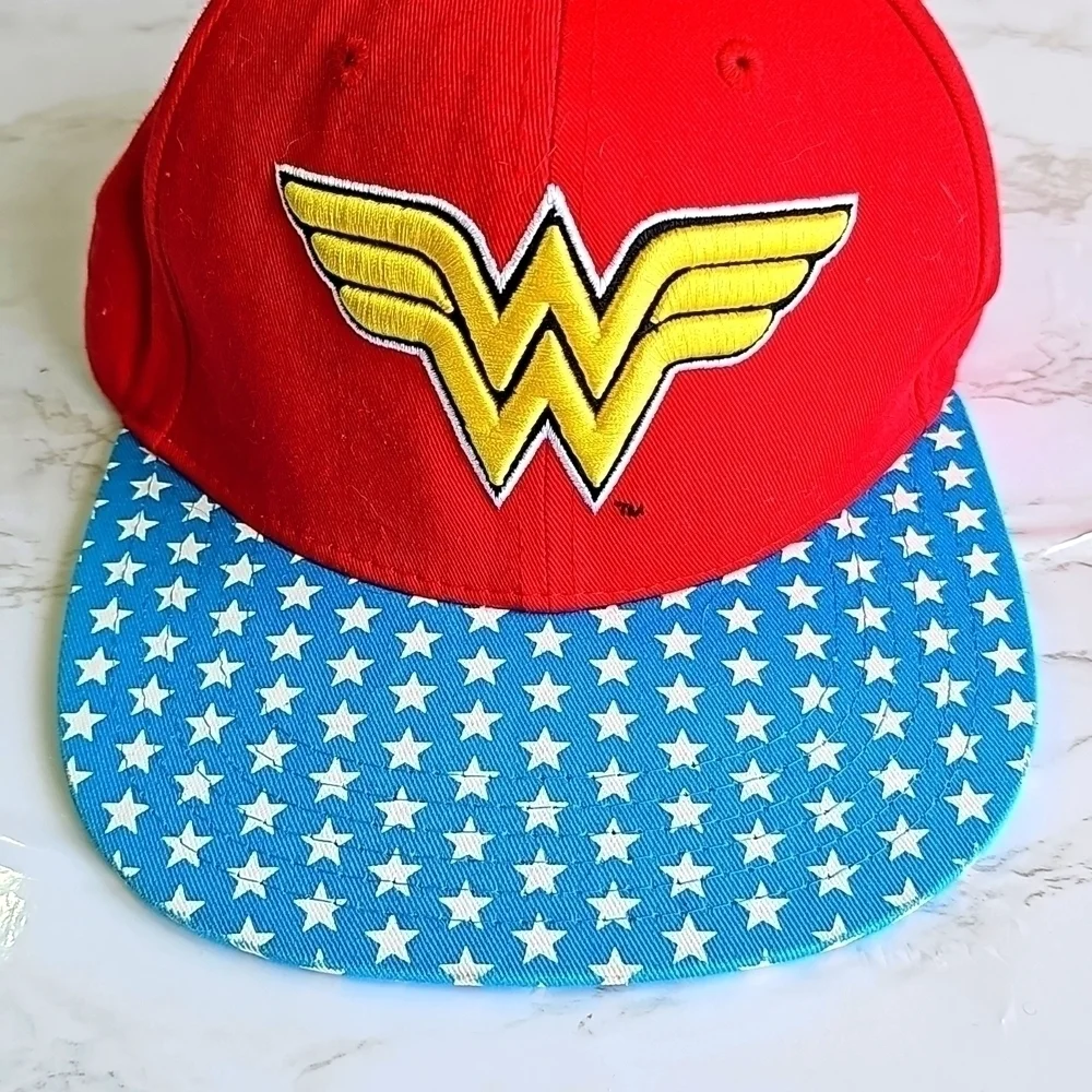 DC Comics Wonder Woman Hat.-